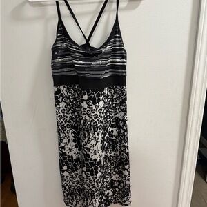 Lola Black White Abstract Print‎ Cami Dress Women's Small Crisscross Back